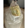 COLGANTE JADE VERDE EN BRUTO