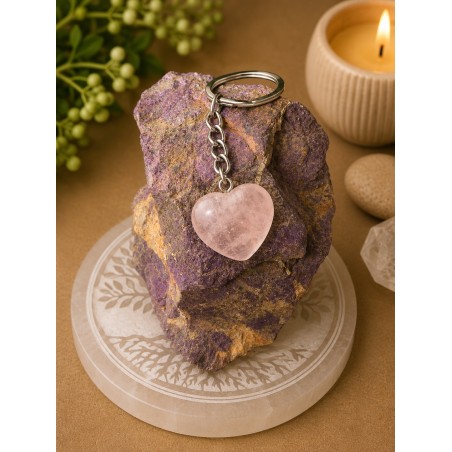 Llavero de acero con corazón de cuarzo rosa