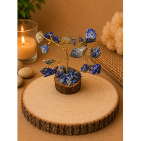 Árbol de alambre con lapislázuli y base de madera