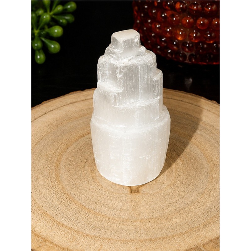 Mini monolito de selenita blanca de 5 cm aproximadamente