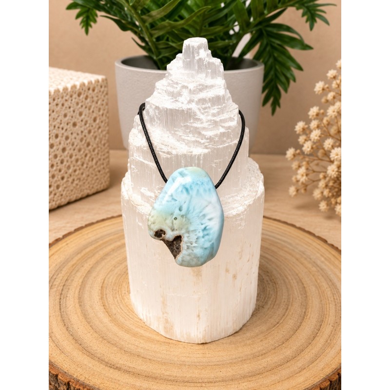 Colgante Perforado de Larimar de 3 cm aproximadamente