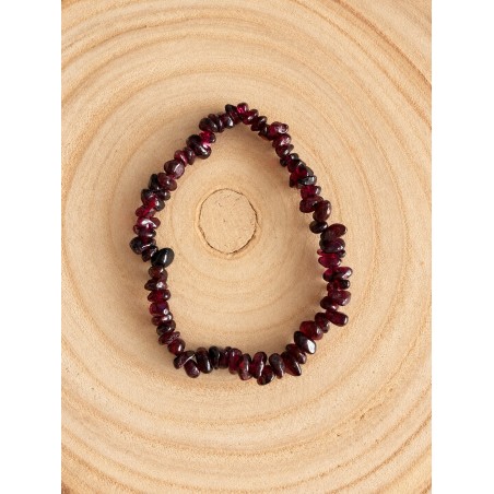 Pulsera chips de granate calidad extra elástica